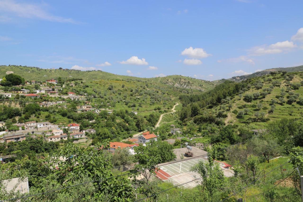 Guest House Pashollari Berat Kültér fotó