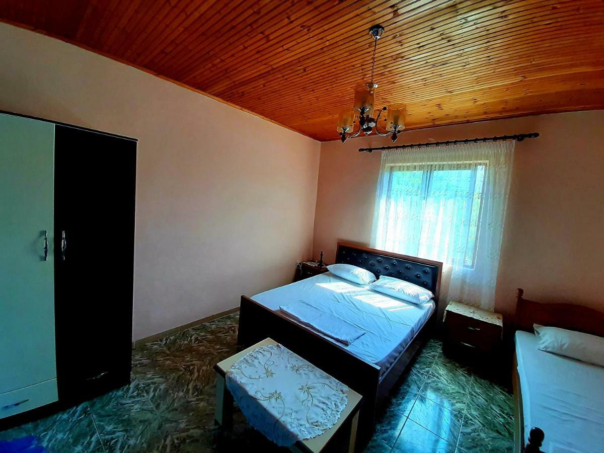 Guest House Pashollari Berat Kültér fotó