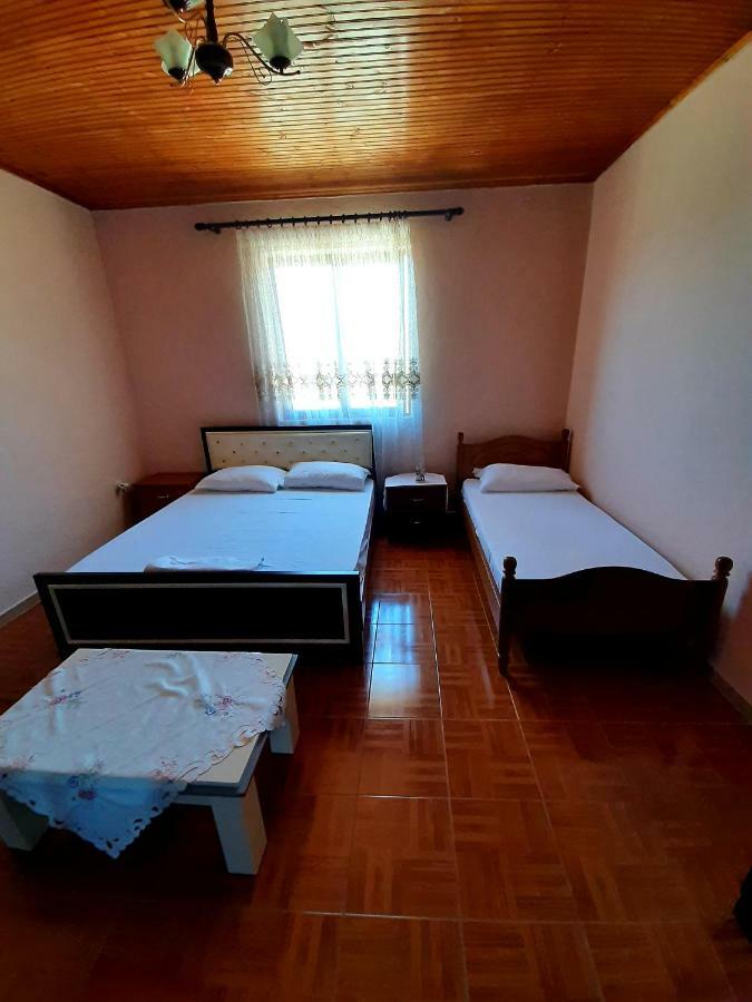 Guest House Pashollari Berat Kültér fotó